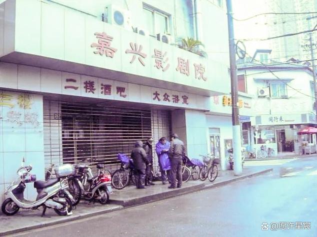 海口电影院推荐 | 2025最新影讯排片、IMAX激光厅体验、周边美食攻略