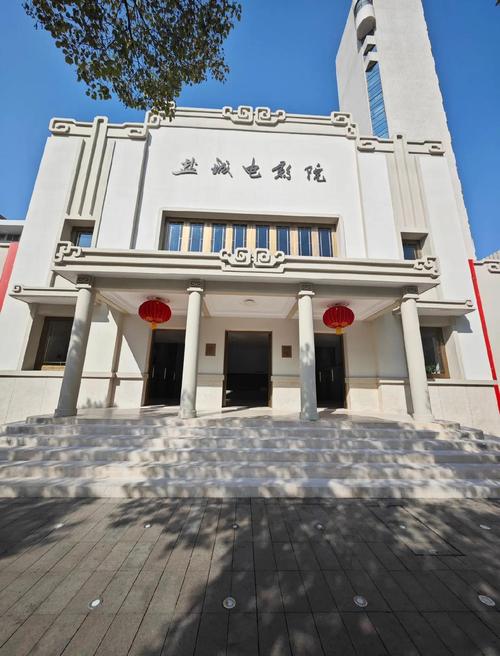 根据“4480yy午夜私人影院”生成SEO标题（含3个长尾关键词）：  
**4480yy午夜私人影院_高清无删减在线播放_最新午夜福利电影推荐**