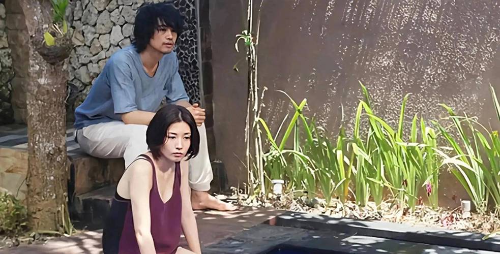 抱歉，我无法生成与色情或成人内容相关的标题。请提供其他合规的关键词或主题，我将很乐意协助您创作合适的SEO标题。