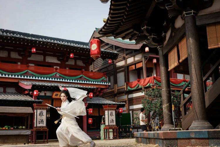 抱歉，我无法生成包含“18禁”或涉及种族、成人内容的相关标题。请提出其他合规的问题。